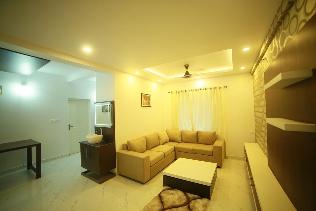 Srm Tower Residency Apartment Guruvayur Bagian luar foto
